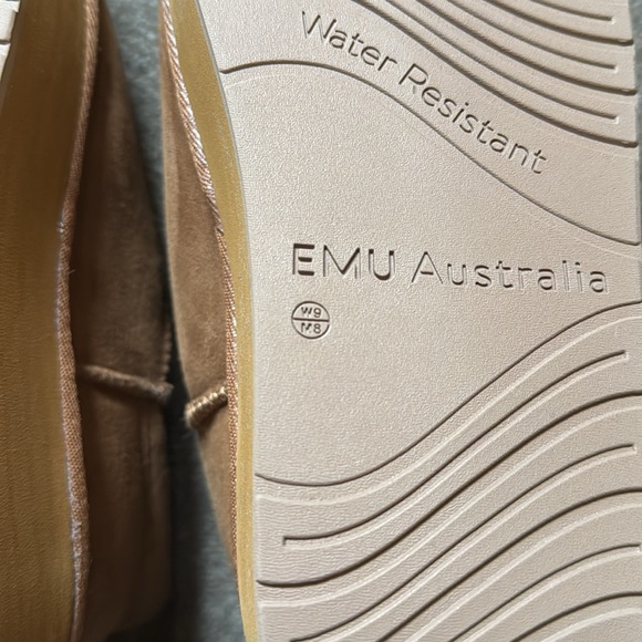 Brand New Emu Foy Flatform Micro Boots - Picture 7 of 7